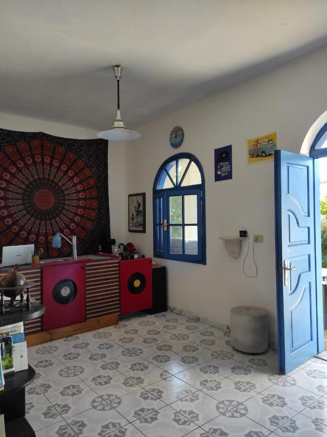 Pinegroove Hostel Vlora מראה חיצוני תמונה