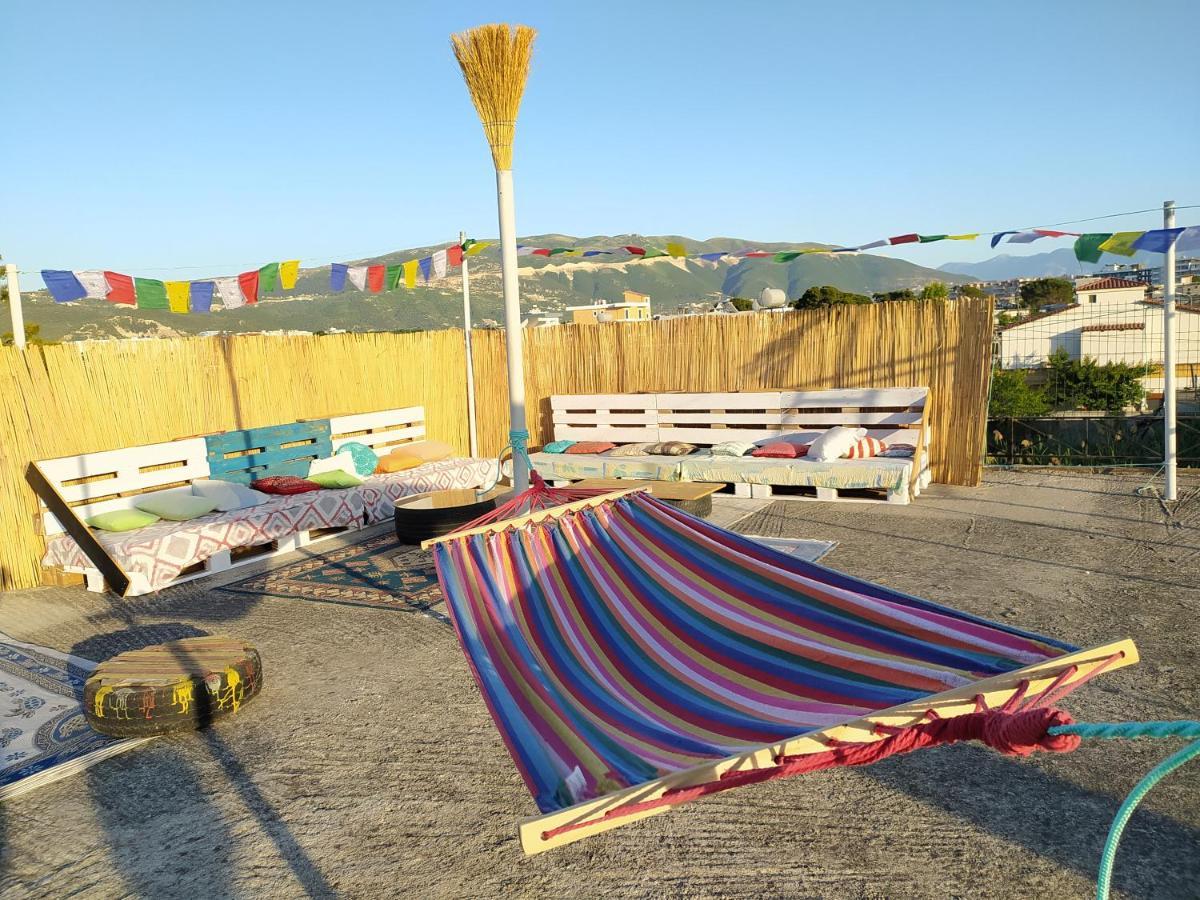 Pinegroove Hostel Vlora מראה חיצוני תמונה