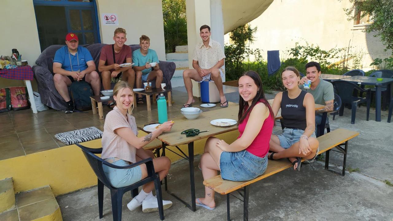 Pinegroove Hostel Vlora מראה חיצוני תמונה